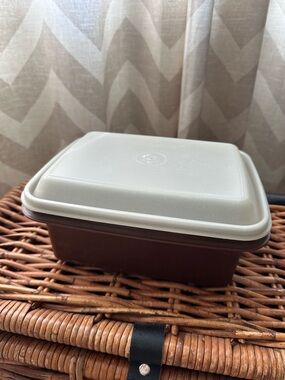 Vintage Tupperware "Freeze N Save" ice cream keeper